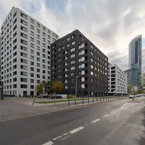 Luxurious With Balcony & Parking Gwiazdzista By Renters Apartament