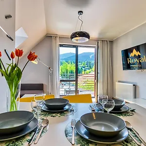 Triventi Mountain By Royal Aparts Apartament