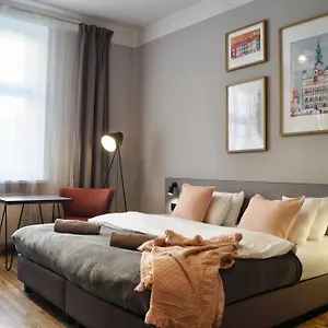Apartahotel Wozna 11 Stare, Poznan